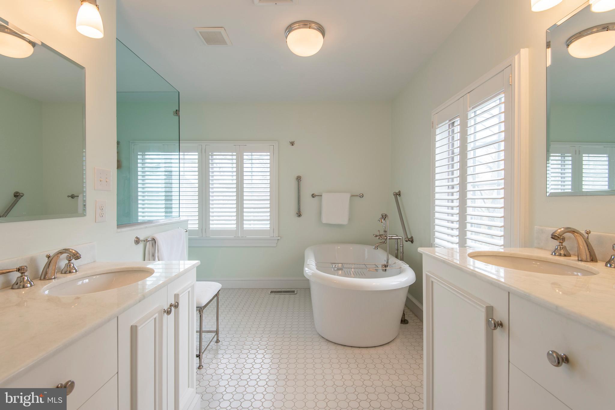 167 Gramercy Road Bala Cynwyd, PA 19004 - Photo 18 of 30