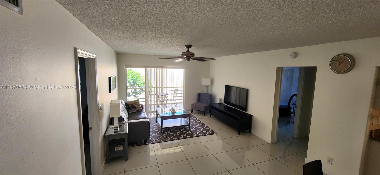 959 Southeast 2nd Avenue, Unit 209 Deerfield Beach, FL 33441 - Photo 4 of 19