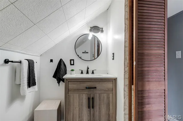 $299,000 | 3448 Tedmar Avenue, St. Louis, MO 63139