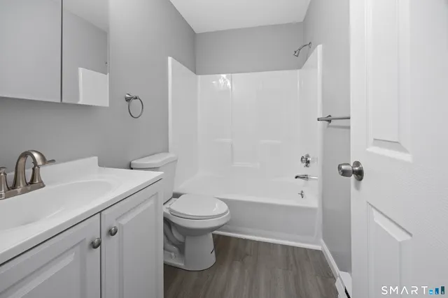 $194,900 | 36 Sharon Road, Unit 11, Waterbury, CT 06705