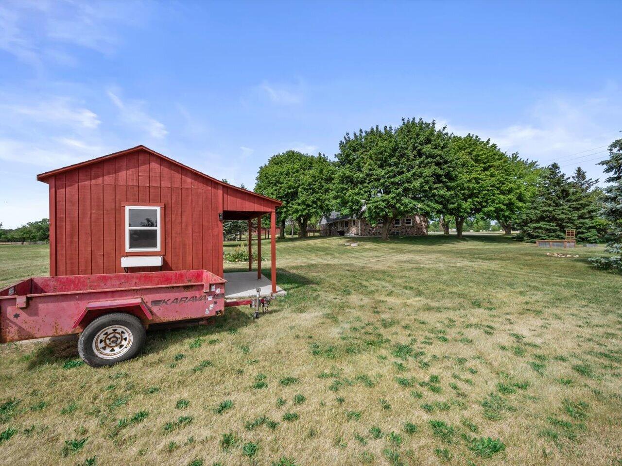 W334-s7837 County Road East Mukwonago, WI 53149 - Photo 45 of 49 44