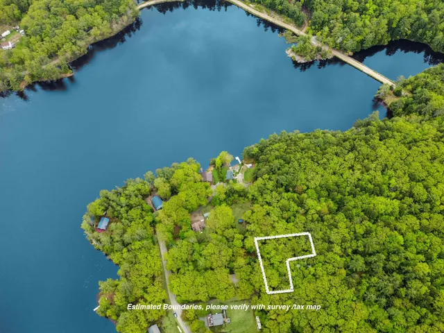 $930,000 | 13 Penobscott Path, Gilmanton, NH 03237