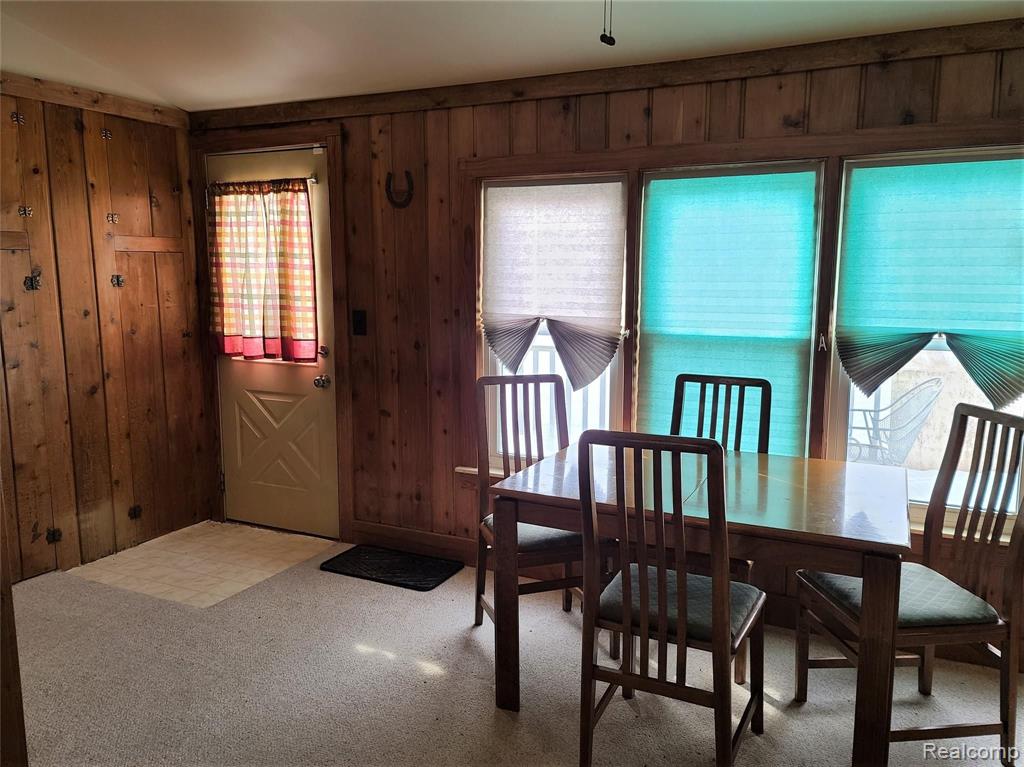 4210 South Genesee Road Grand Blanc, MI 48439 - Photo 20 of 34
