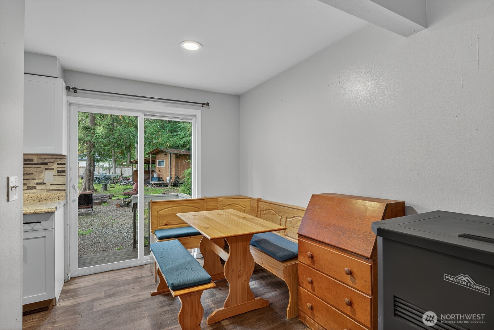 8323 Cedar Grove Avenue Concrete, WA 98237 - Photo 9 of 28