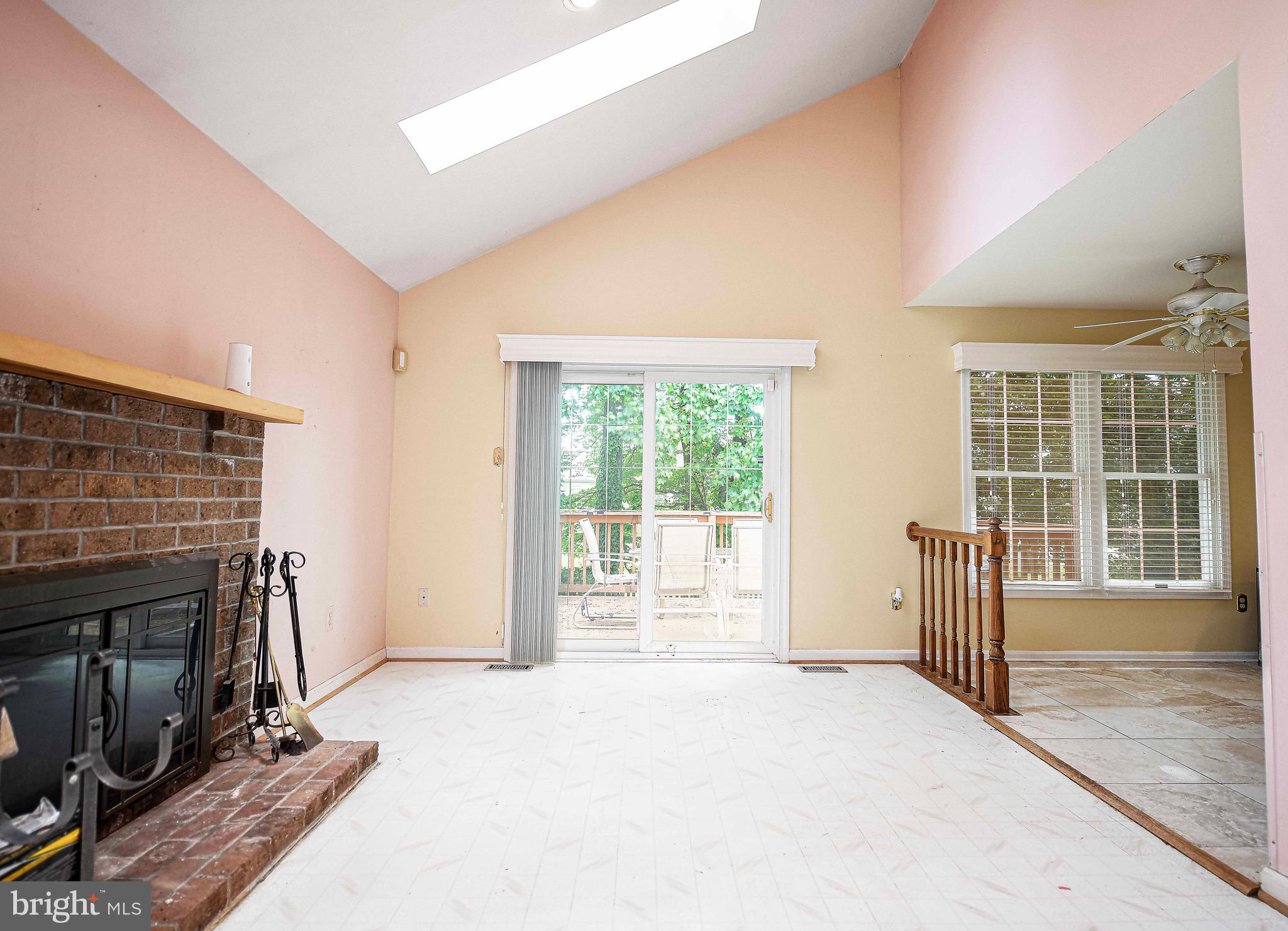 8819 Falcon Ridge Drive Randallstown, MD 21133 - Photo 13 of 38 Family Room