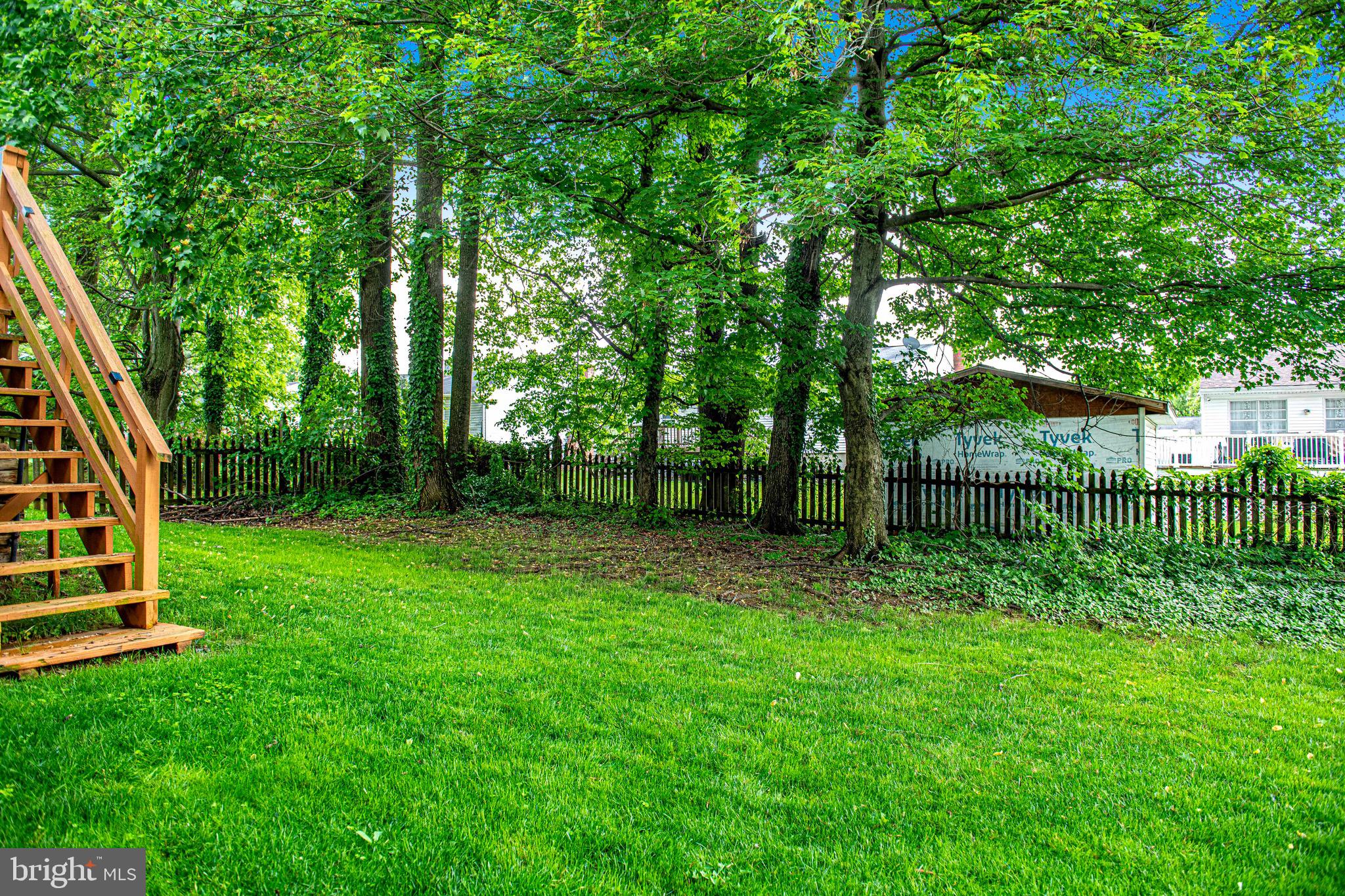 8819 Falcon Ridge Drive Randallstown, MD 21133 - Photo 33 of 38 Backyard