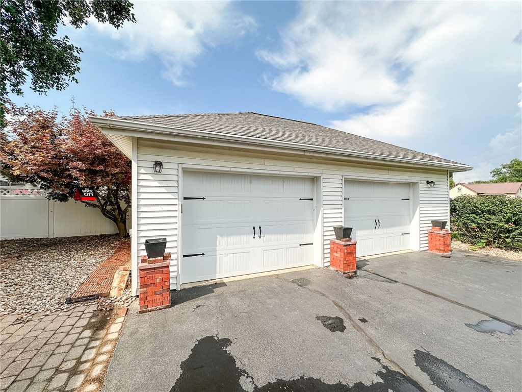 401 North Range Street Oblong, IL 62449 - Photo 35 of 42