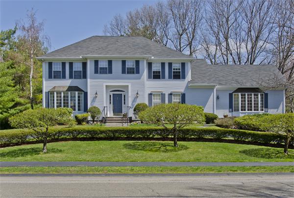 29 Solomon Pierce Road Lexington, MA 02420 - Photo 1 of 29 Gallery Image 1