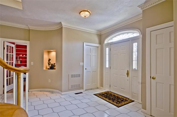 29 Solomon Pierce Road Lexington, MA 02420 - Photo 4 of 29 Gallery Image 4