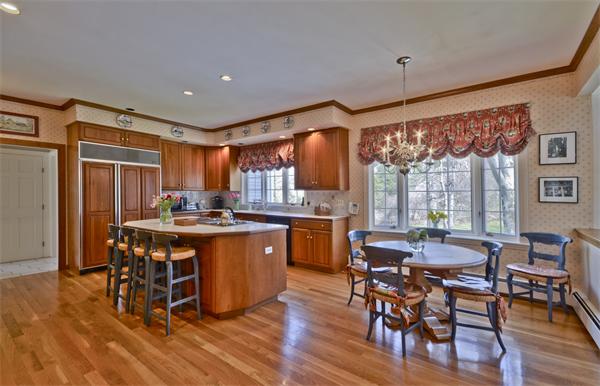 29 Solomon Pierce Road Lexington, MA 02420 - Photo 10 of 29 Gallery Image 10
