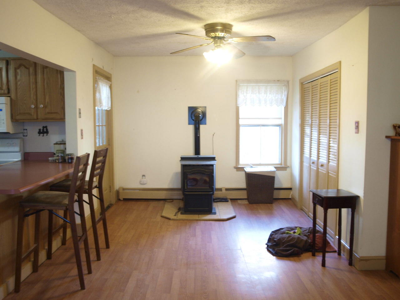 42 Payne Street Springvale, ME 04083 - Photo 10 of 29 _1013648 - Copy