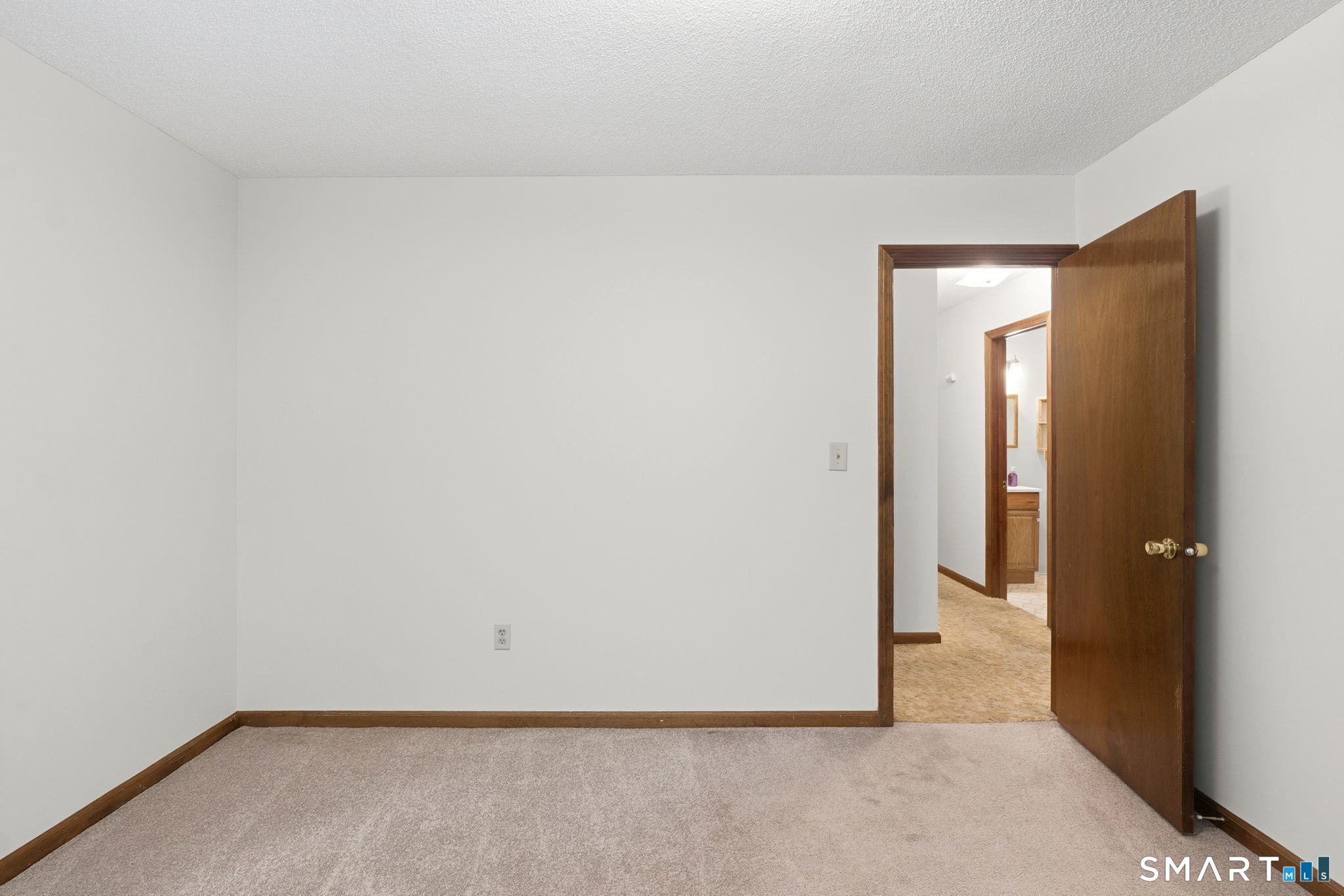 19 Holmes Road East Lyme, CT 06333 - Photo 24 of 39