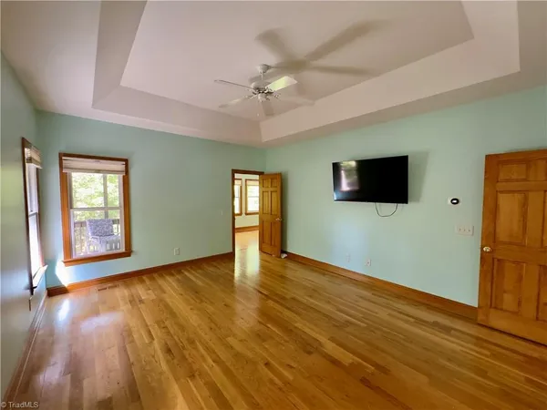 $799,900 | 906 Rocky Cove Lane, Denton, NC 27239