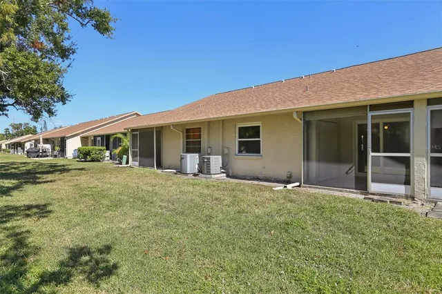 a front view of house with yard