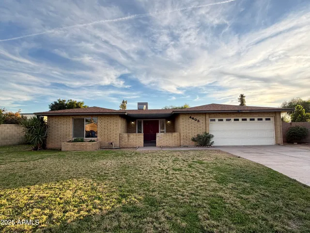 $2,350 | 4403 West Keating Circle, Glendale, AZ 85308