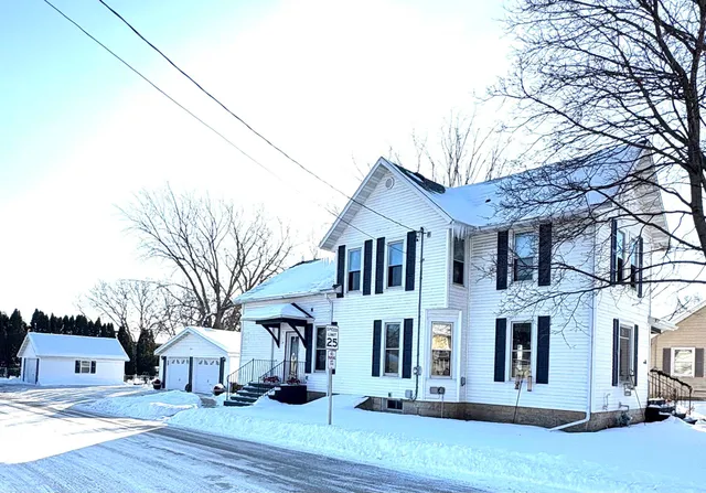 $344,900 | 602 Parkview Drive, Milton, WI 53563