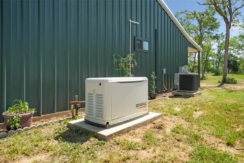 a view of a backyard with garden