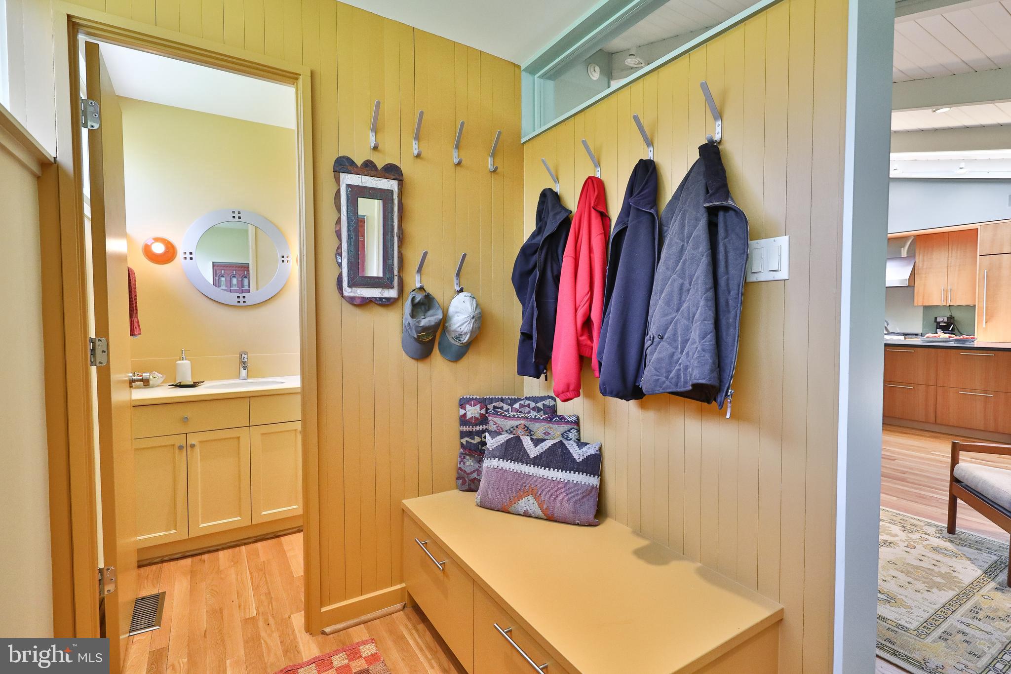 972 Frazier Road Rydal, PA 19046 - Photo 22 of 43 mud room