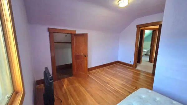 $135,000 | 511 1st Street West, Lakefield, MN 56150