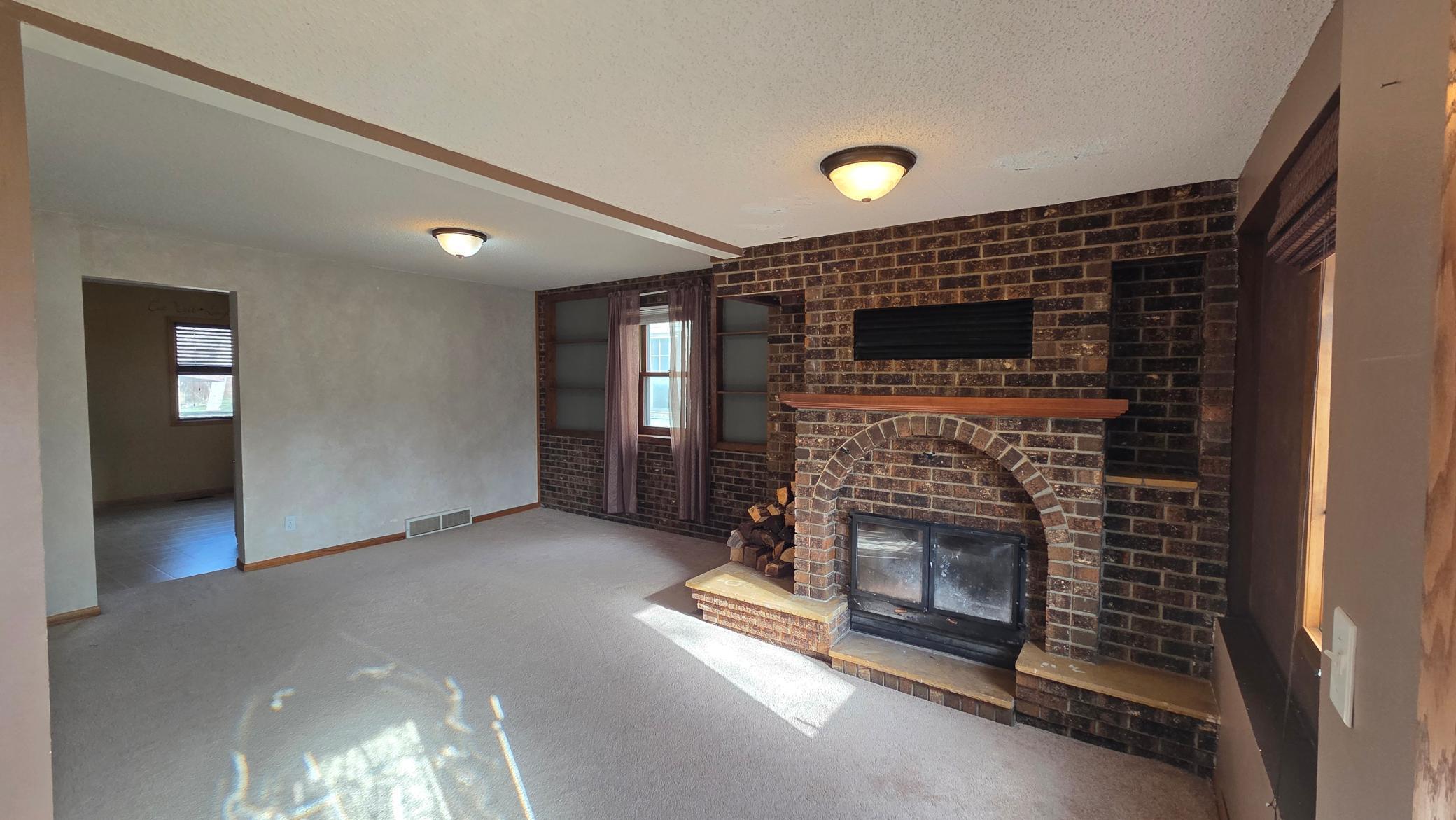 511 1st Street West Lakefield, MN 56150 - Photo 7 of 31