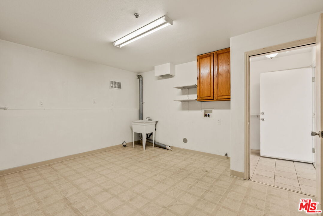 21925 Belshire Avenue, Unit 7 Hawaiian Gardens, CA 90716 - Photo 41 of 56