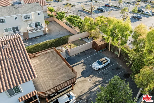 $659,000 | 21925 Belshire Avenue, Unit 7, Hawaiian Gardens, CA 90716