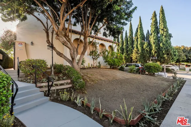 $659,000 | 21925 Belshire Avenue, Unit 7, Hawaiian Gardens, CA 90716