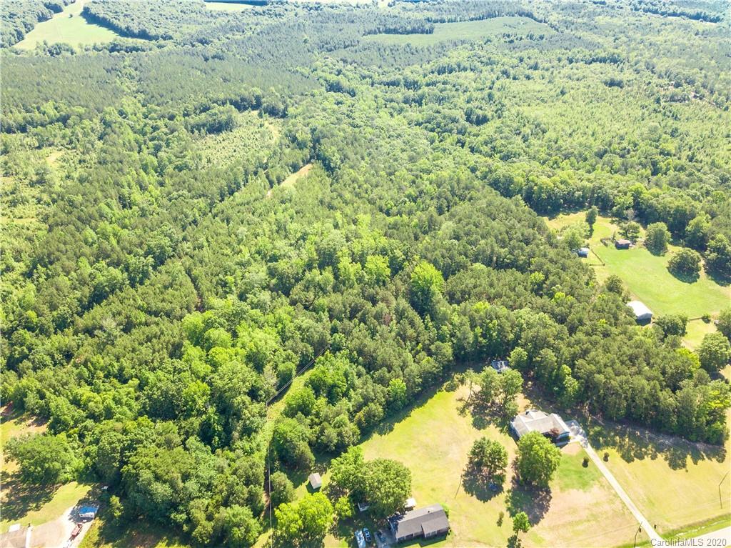 6567 Flat Rock Road Heath Springs, SC 29058 - Photo 5 of 35 Gallery Image 5