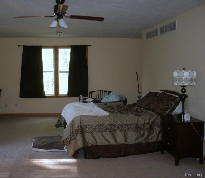 Master bdrm.JPG