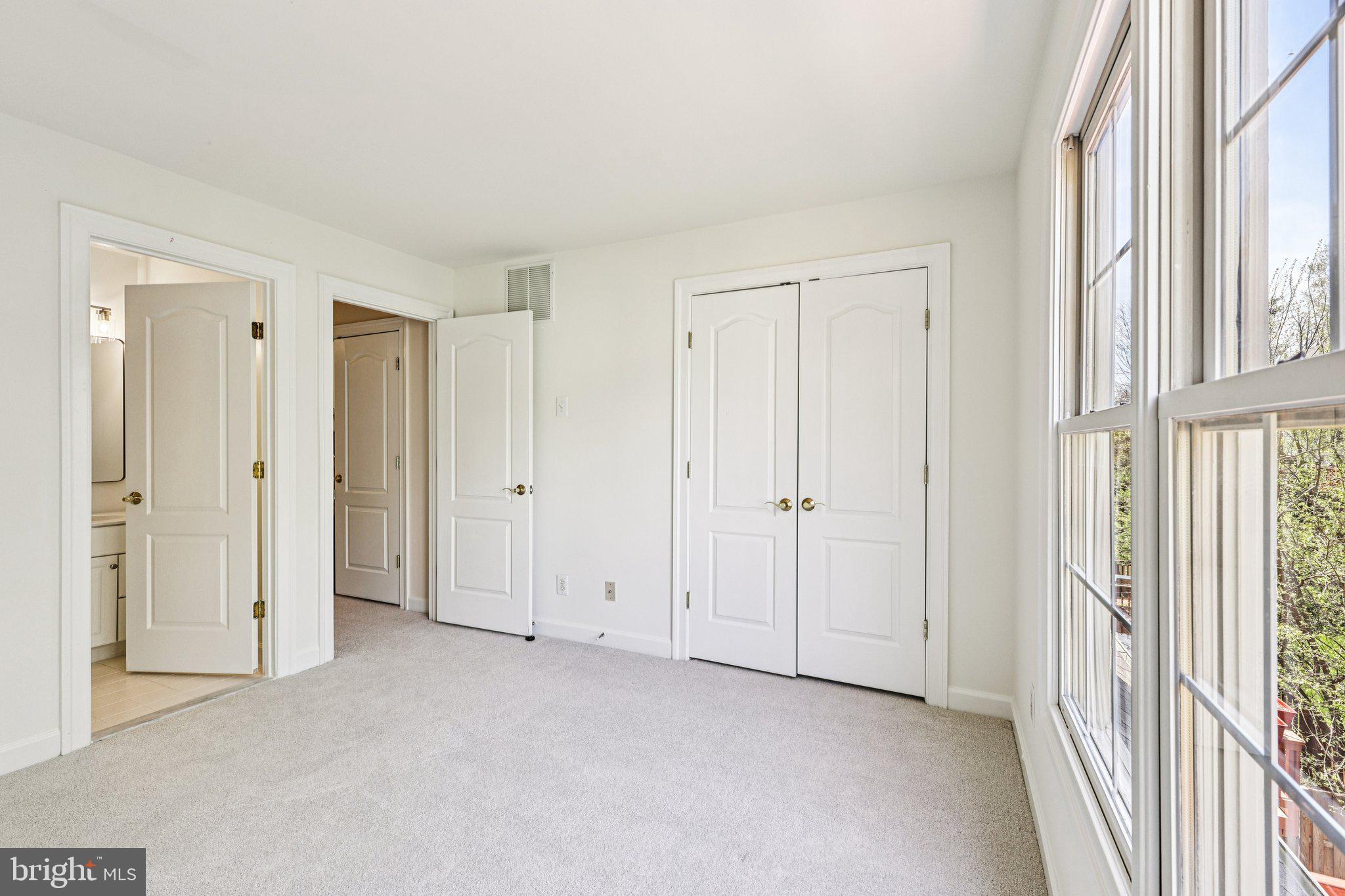 2746 Pembsly Drive Vienna, VA 22181 - Photo 25 of 46 a view of an empty room with a window
