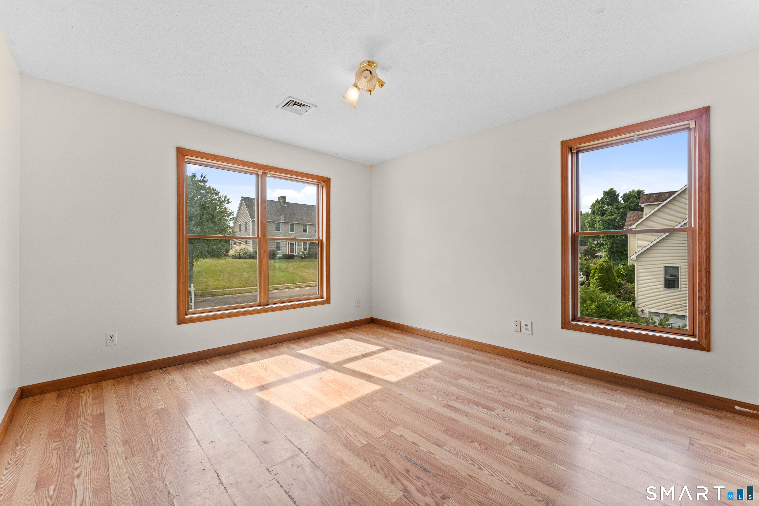 77 Graham Ridge Road Naugatuck, CT 06770 - Photo 26 of 40