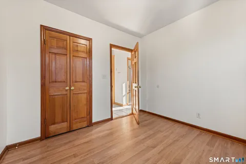 $3,300 | 275 Jennings Road, Unit 2, Fairfield, CT 06825