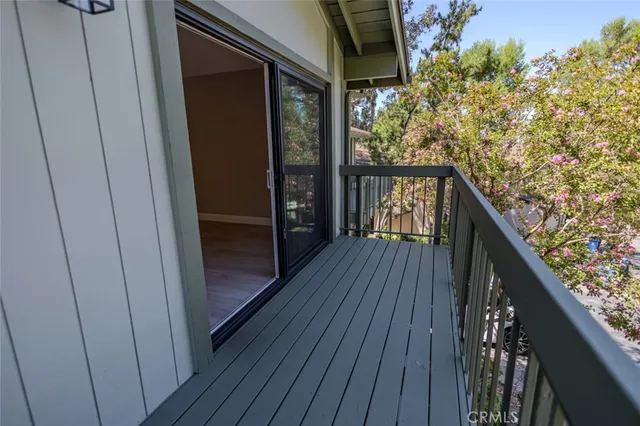 $825,000 | 10831 Roycroft Street, Unit 18, Sun Valley, CA 91352