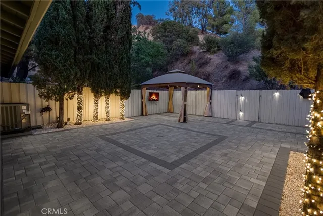 $825,000 | 10831 Roycroft Street, Unit 18, Sun Valley, CA 91352