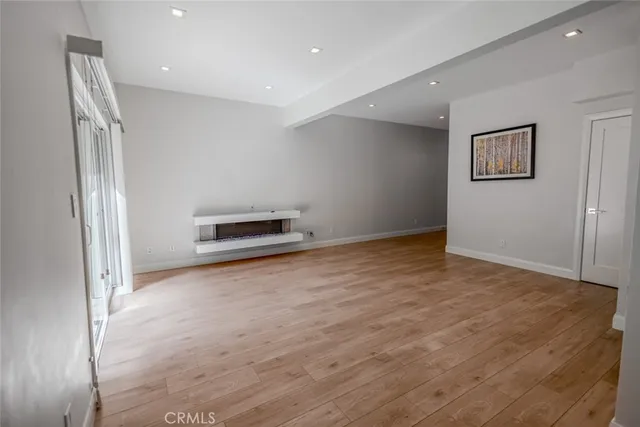 $825,000 | 10831 Roycroft Street, Unit 18, Sun Valley, CA 91352