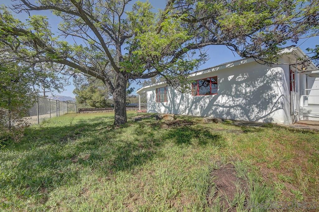 1540 Alpine Terrace Road Alpine, CA 91901 - Photo 4 of 22