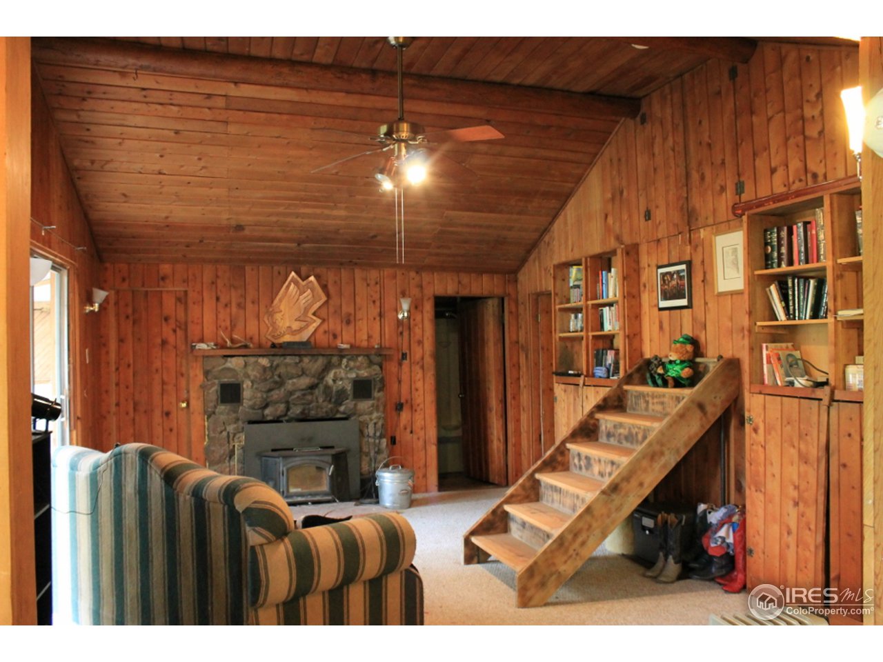 11220 Rist Canyon Road Bellvue, CO 80512 - Photo 15 of 25 a view of a livingroom with furniture