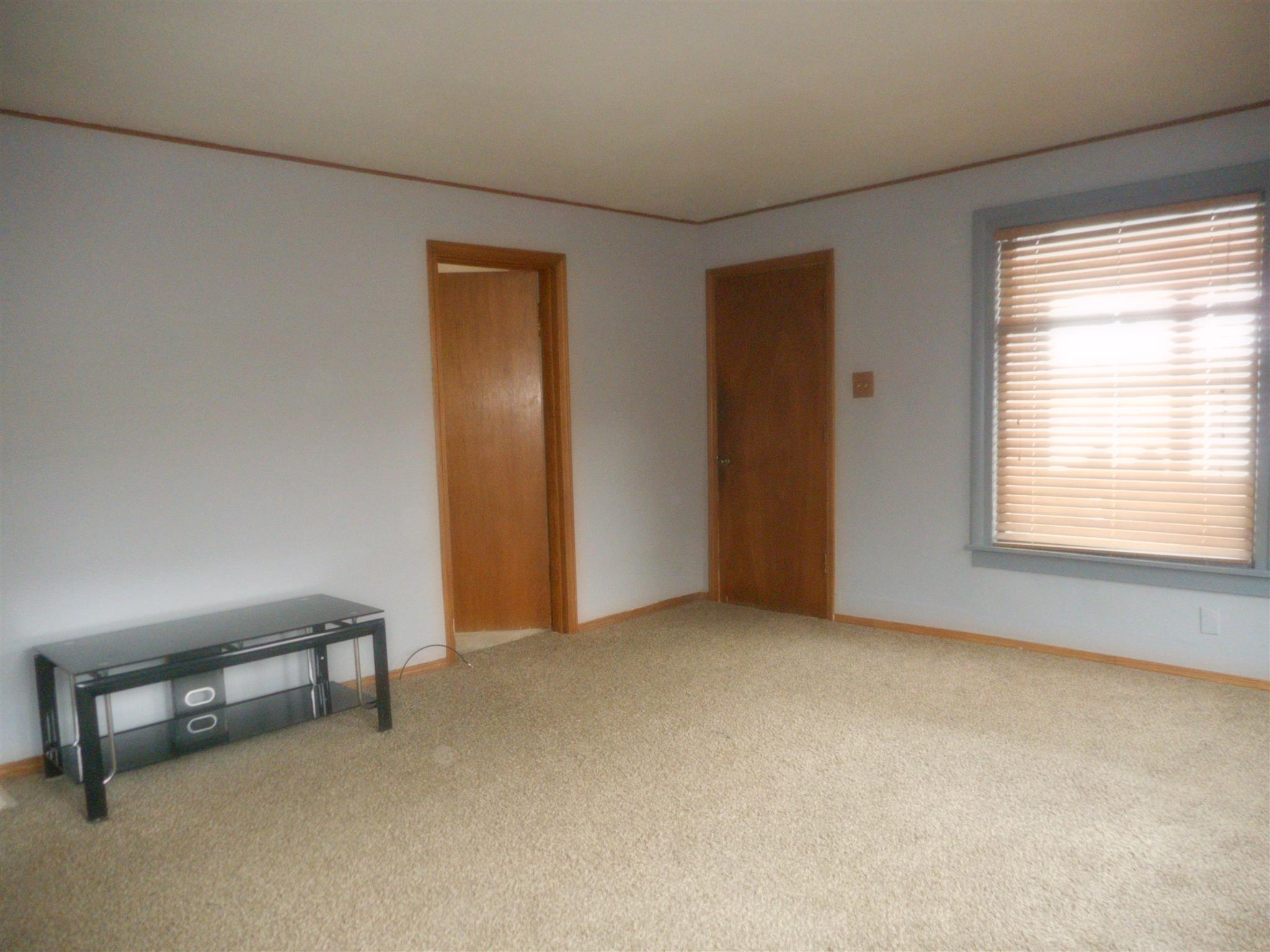 623 East Main Street Butler, IN 46721 - Photo 15 of 25