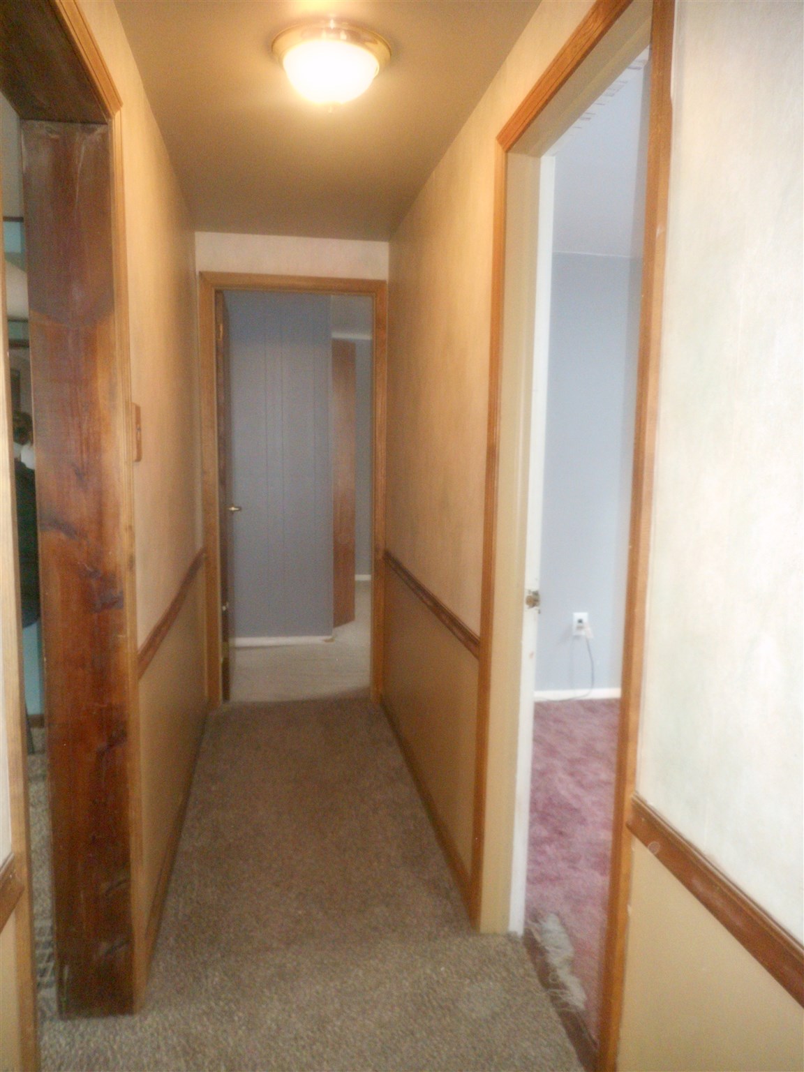 623 East Main Street Butler, IN 46721 - Photo 9 of 25