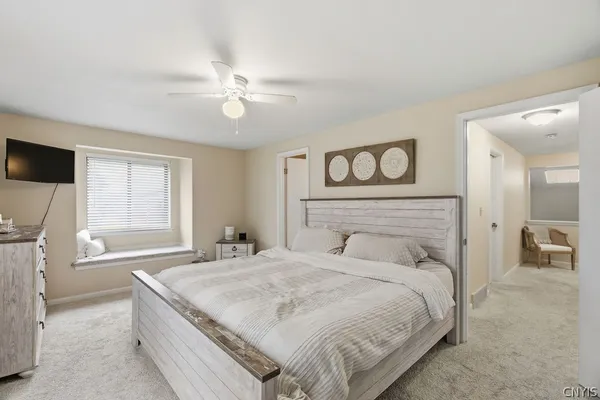 $229,900 | 8215 Beehive Circle, Clay, NY 13090
