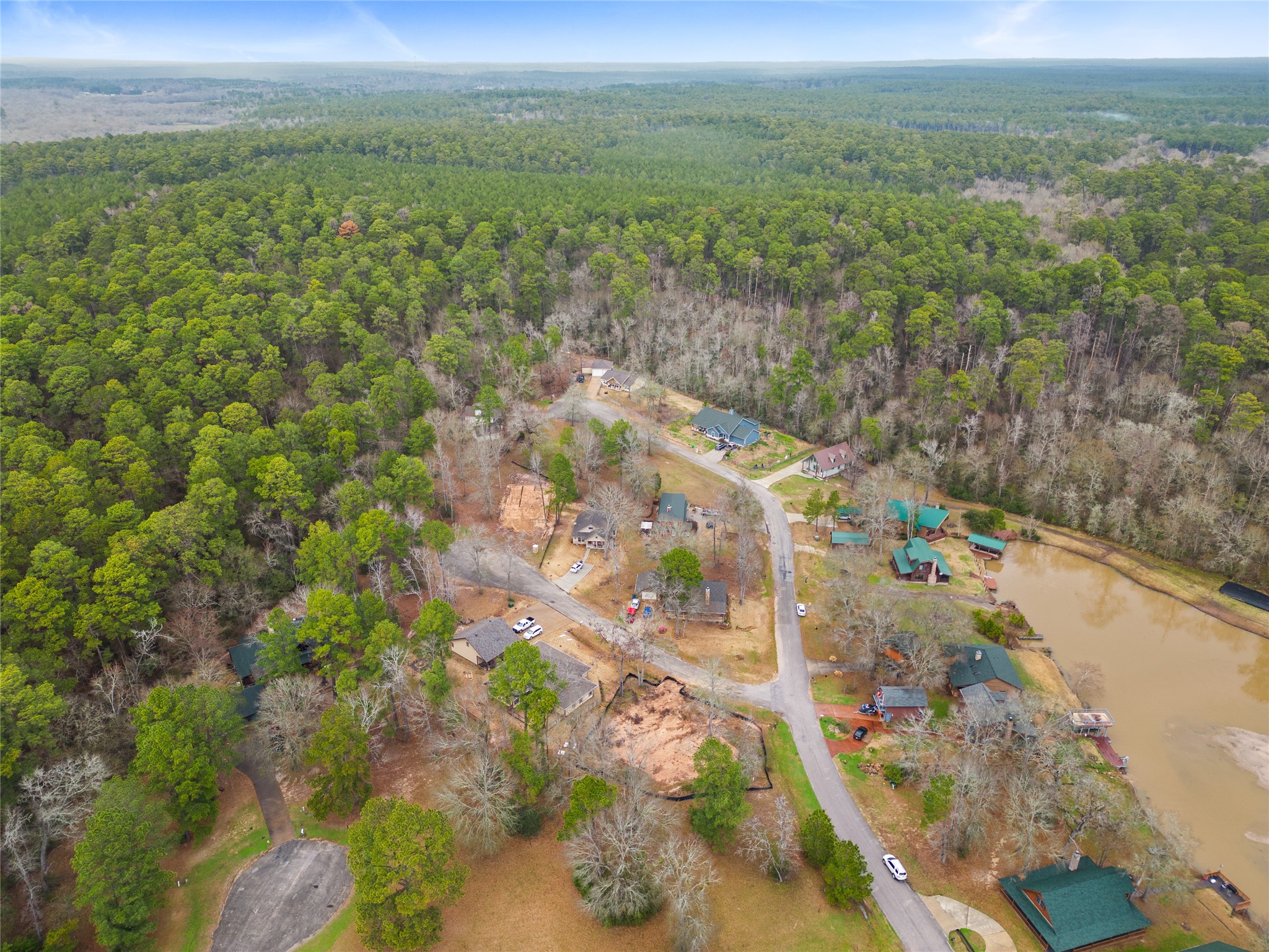 1 Hillside Court Huntsville, TX 77340 - Photo 11 of 12 a view of a city