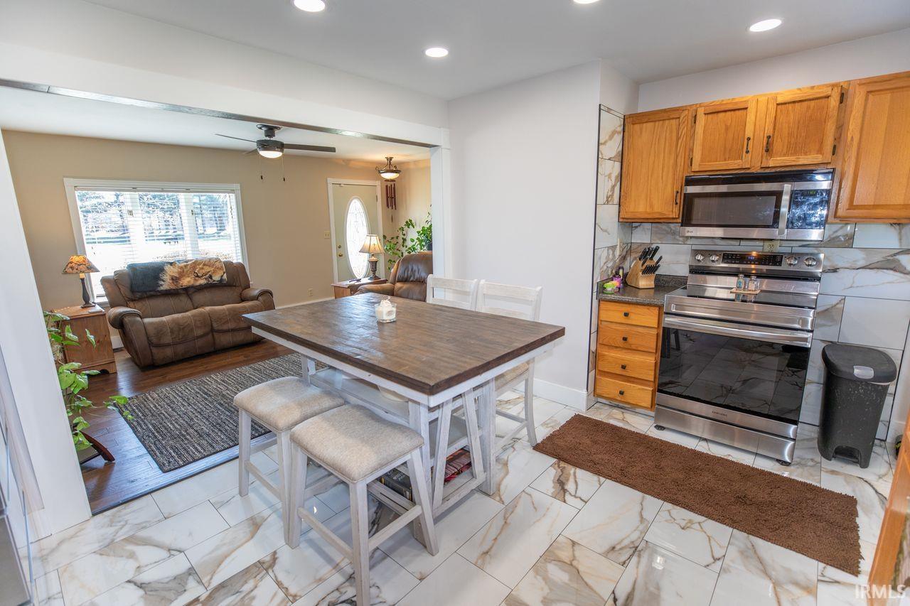 7969 Rose Road Plymouth, IN 46563 - Photo 3 of 28