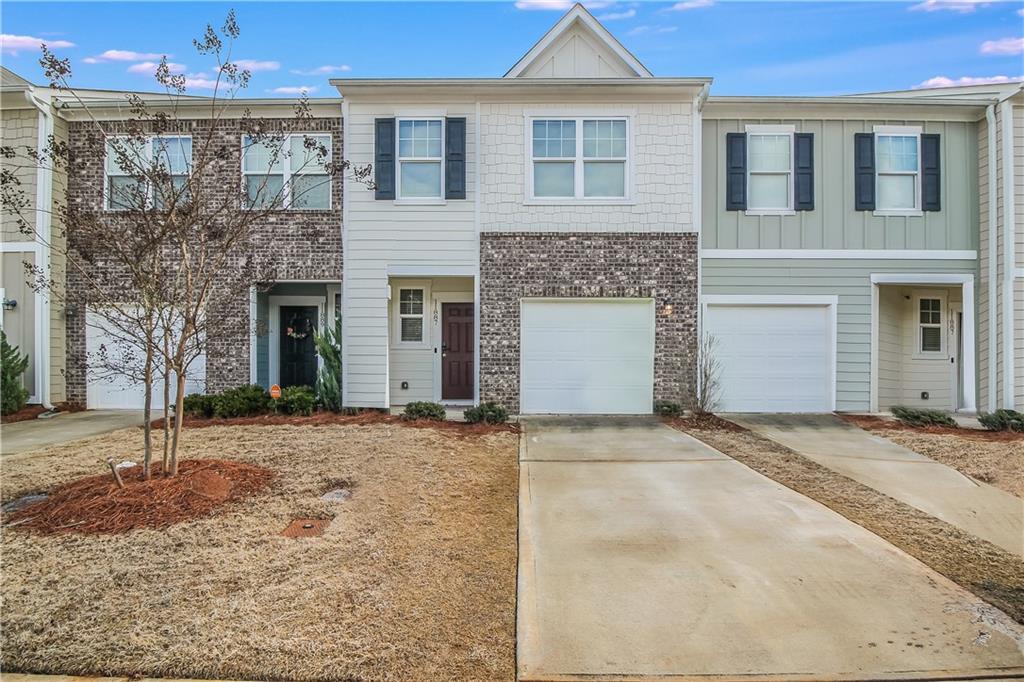 11887 Fuller Street Hampton, GA 30228 - Photo 1 of 1 a front view of a house with yard