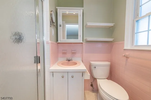 $850,000 | 3 Maple Court, East Hanover, NJ 07936