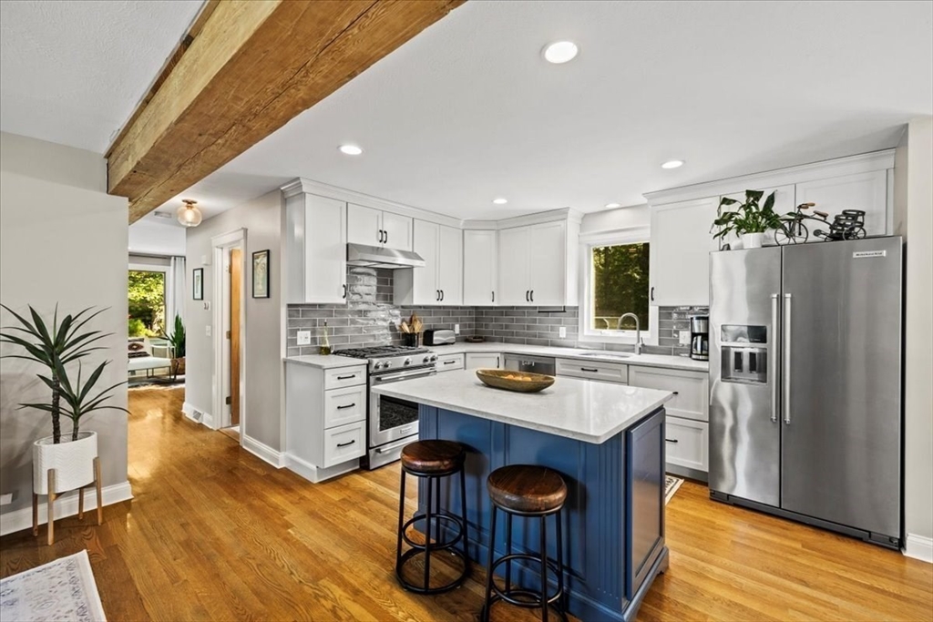 51 Orchard Avenue Hanson, MA 02341 - Photo 3 of 42