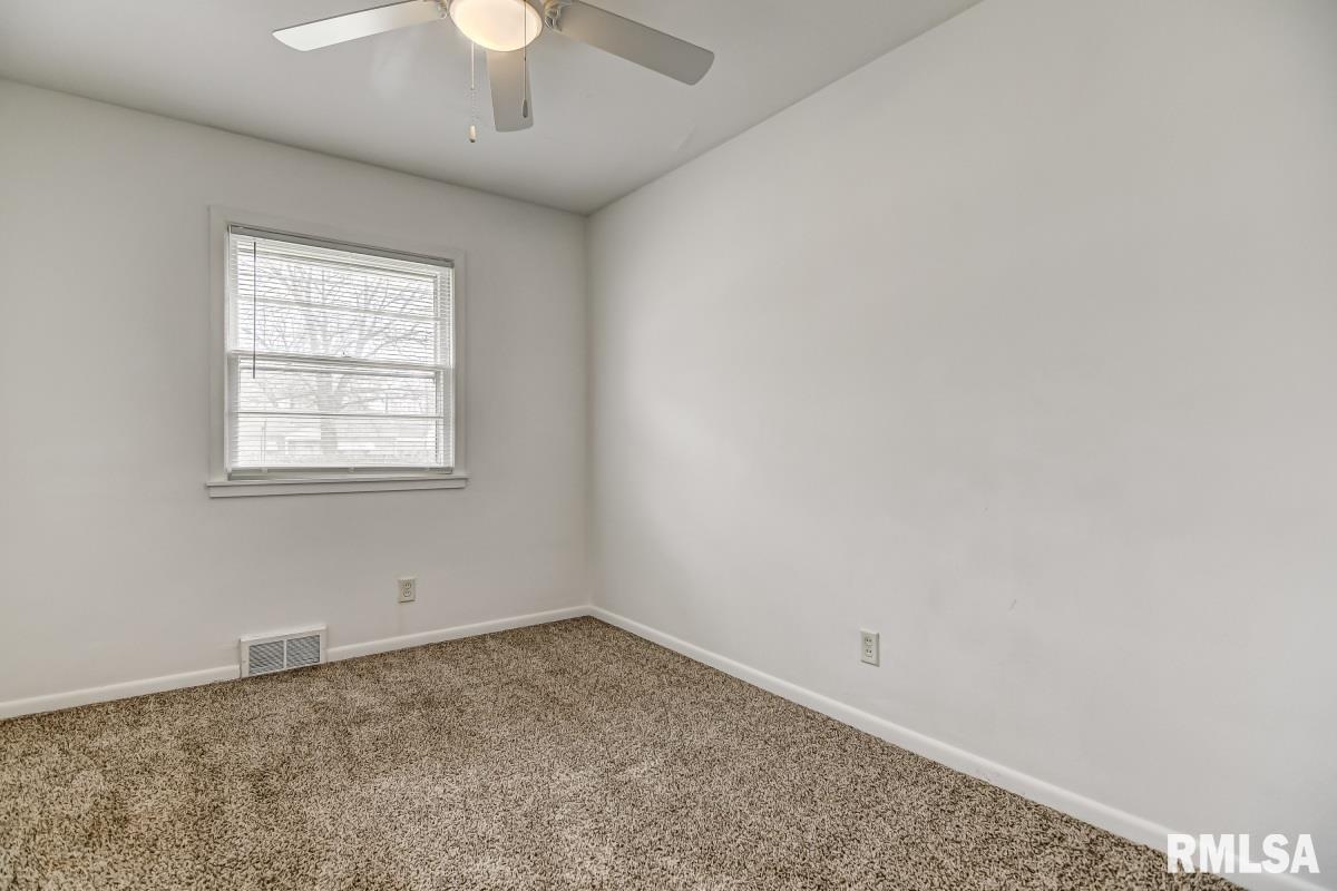 1617 North 19th Street Springfield, IL 62702 - Photo 28 of 36