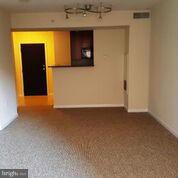 851 North Glebe Road, Unit 807 Arlington, VA 22203 - Photo 7 of 11 a view of an empty room with a bathroom