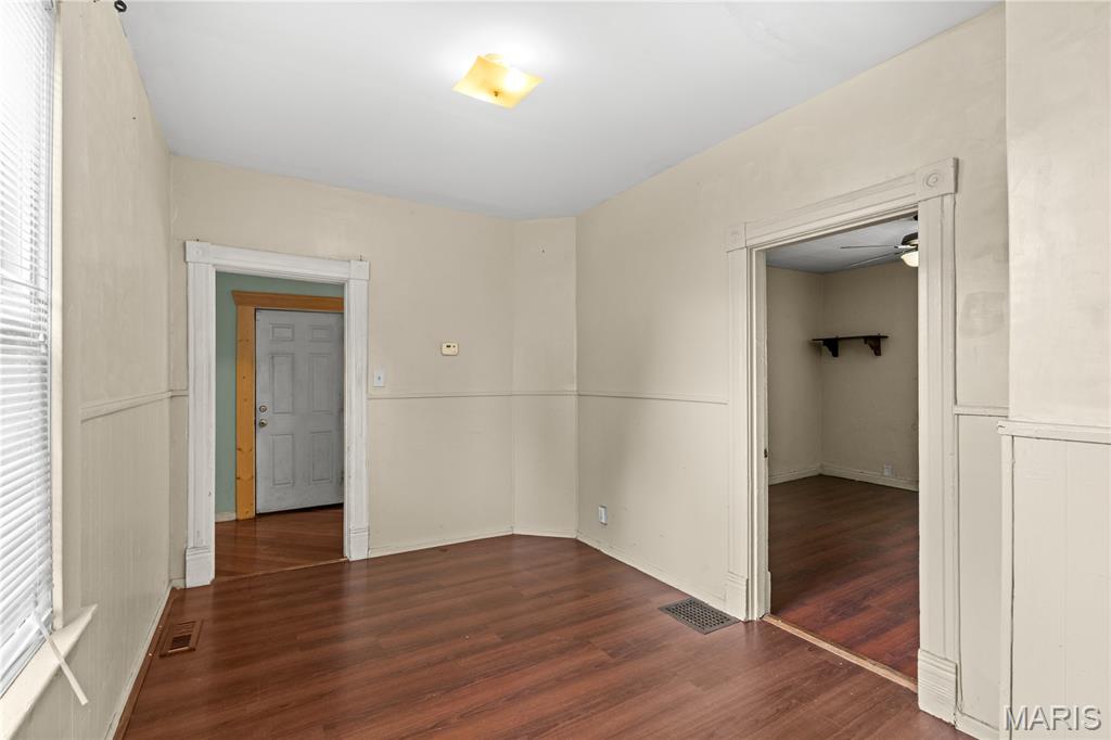 6704 Schofield Avenue St. Louis, MO 63133 - Photo 6 of 19
