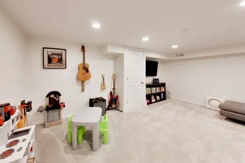 $700,000 | 1740 North Washtenaw Avenue, Chicago, IL 60647