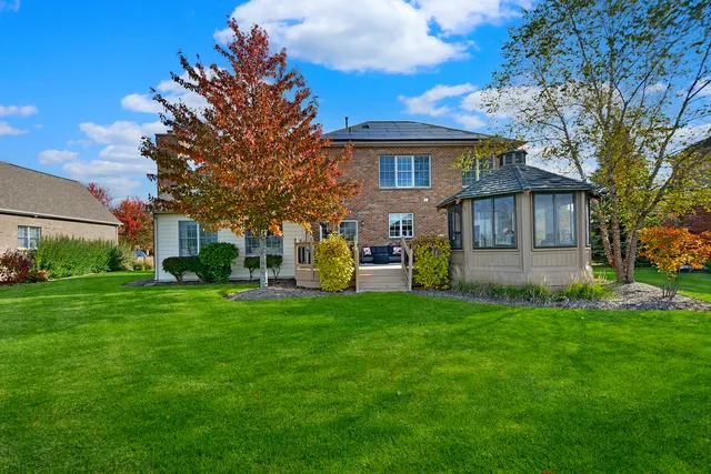 $649,000 | 63 Tournament Drive South, Hawthorn Woods, IL 60047